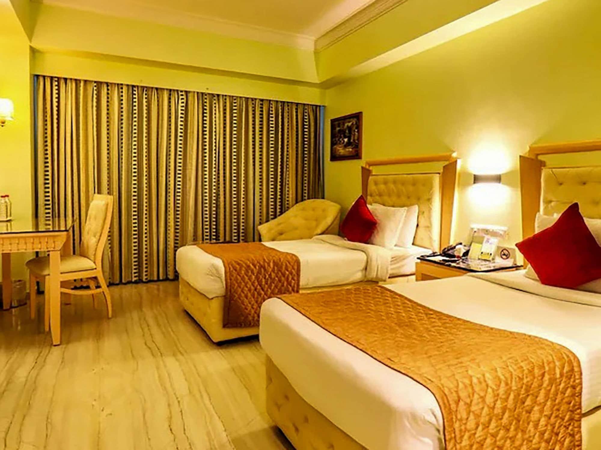 Hotel Quality Sabari 4*